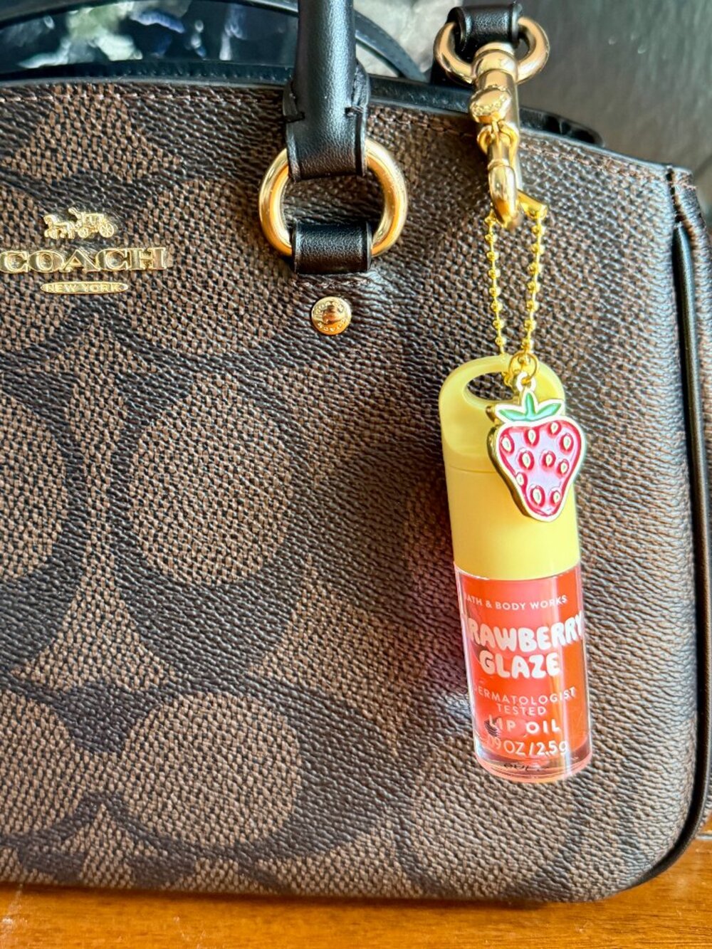 NEW Lip Oil Strawberry Glaze with Strawberry Charm Bath & Body Works